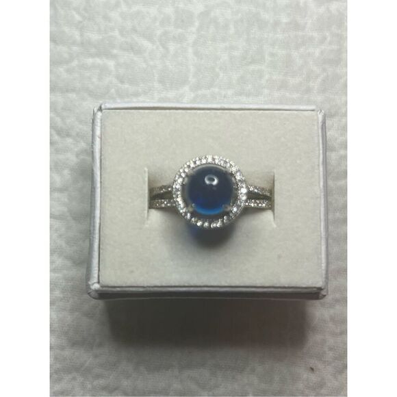 New Sterling Silver 925 Star Sapphire and Faux Diamond Ring size 7.75 - Picture 2 of 5